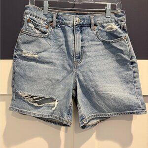 American Eagle Outfitters Distressed Blue Jean Shorts Size 6
